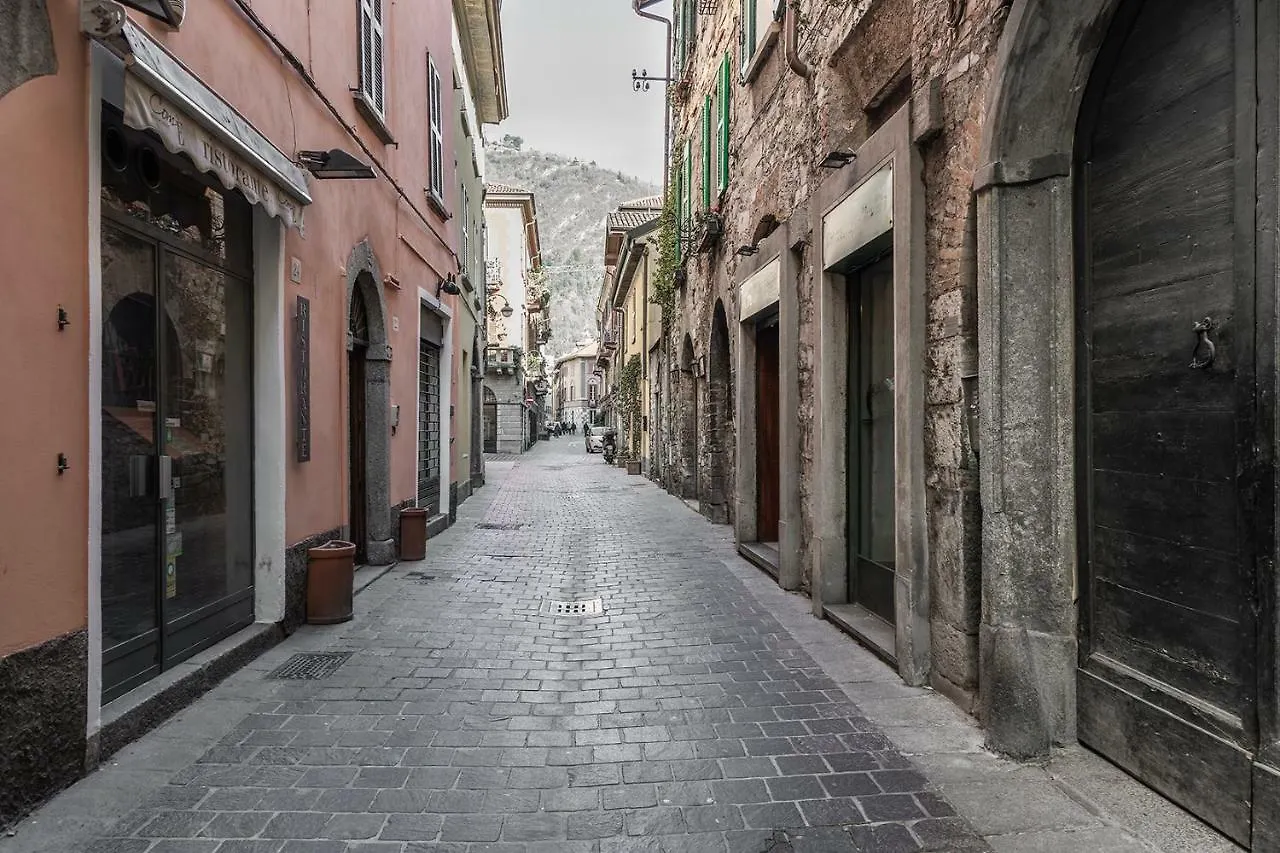 Casa Barbagialla Como 0*,  Italien
