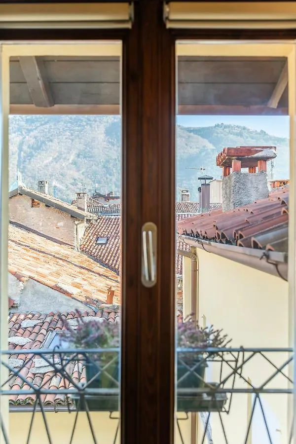 Casa Barbagialla Como 0*,